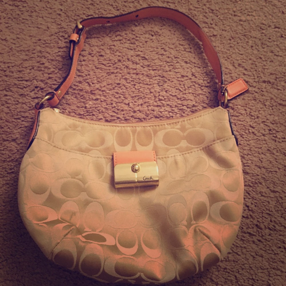 Authentic Coach two layered Clutch! Like NEW!